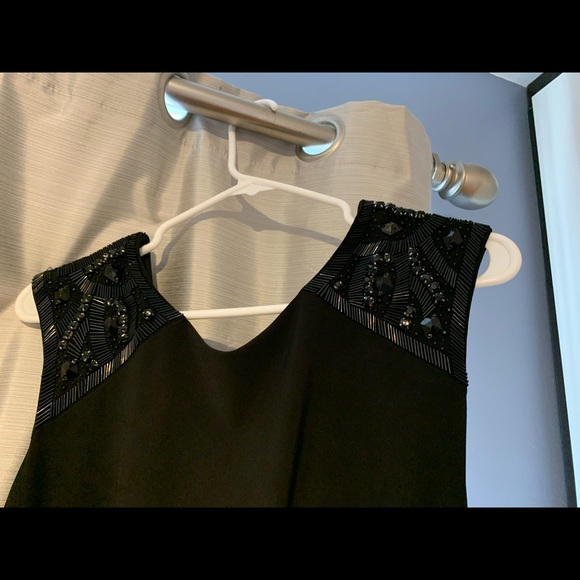 Evening dress - Picture 4 of 15